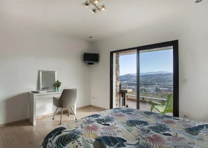 Annonciade LʼÎle-Rousse